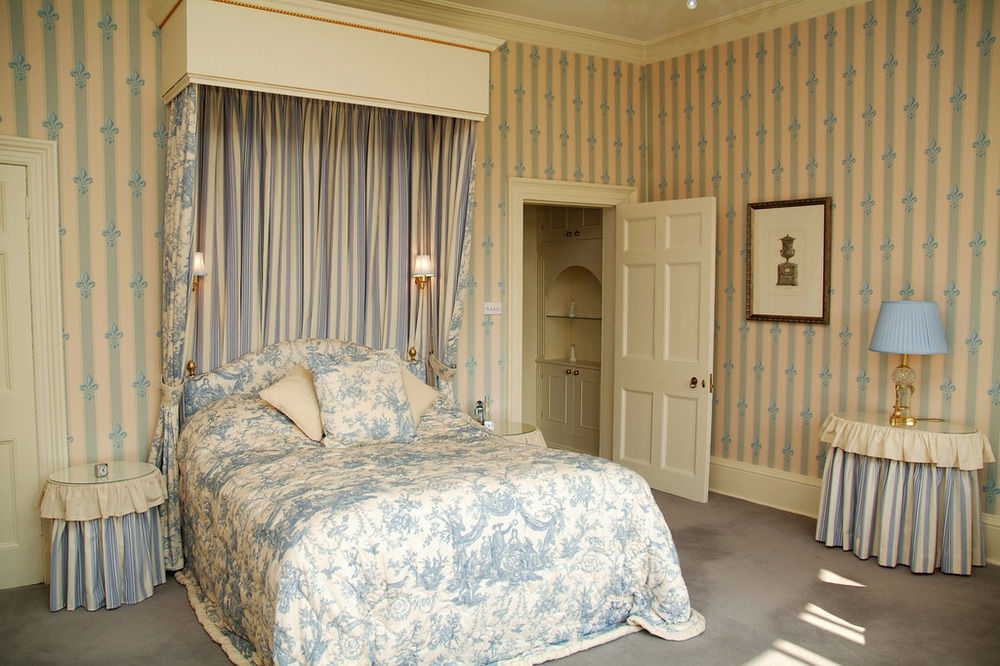 Hotel Pbc - Perriford House à Kidderminster Extérieur photo