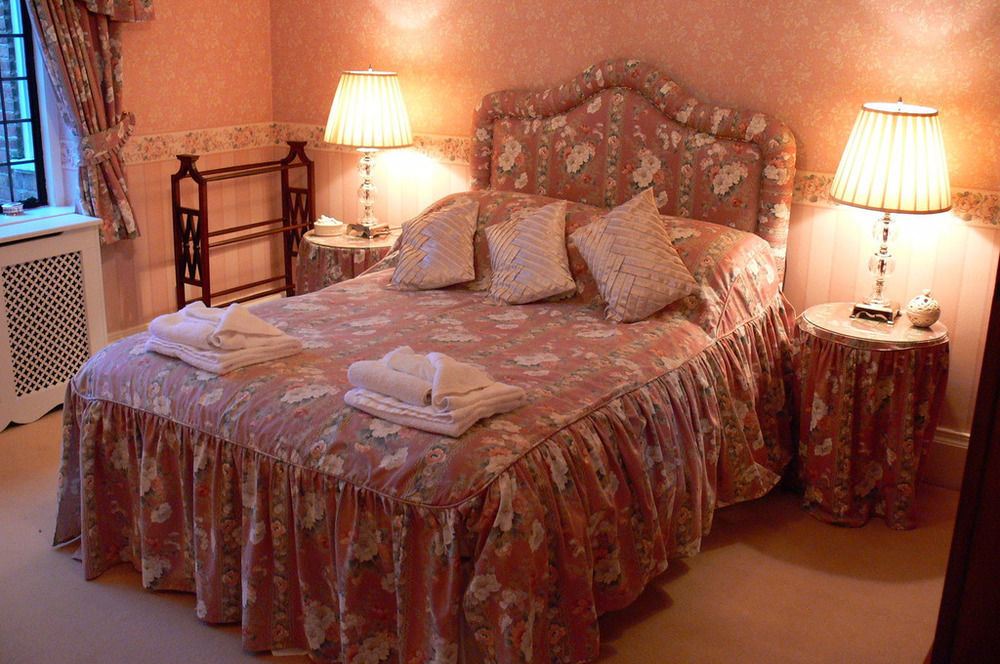 Hotel Pbc - Perriford House à Kidderminster Extérieur photo