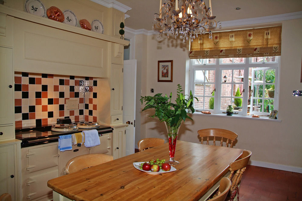 Hotel Pbc - Perriford House à Kidderminster Extérieur photo